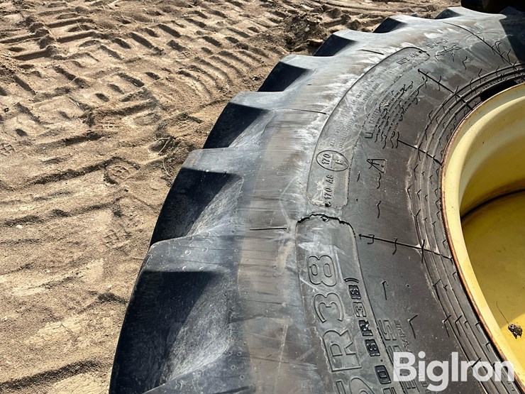 john-deere-4830-image-19