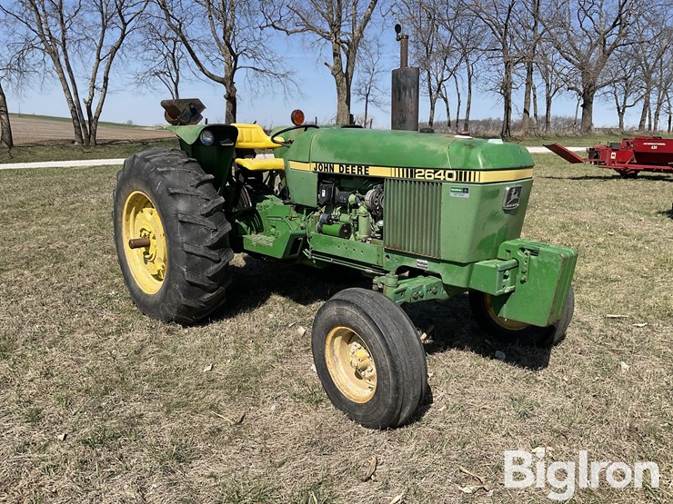 1980-john-deere-2640-image-3