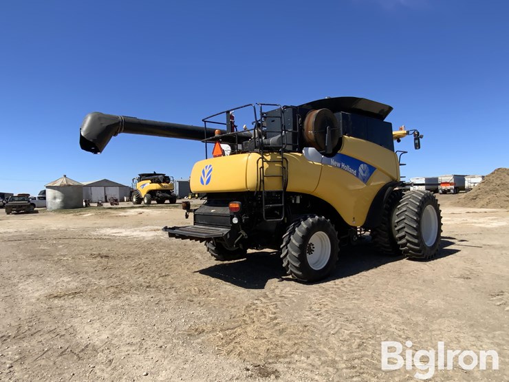 2008-new-holland-cr9060-image-5