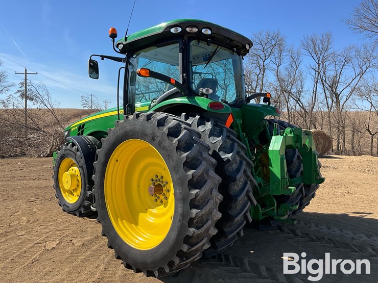 2013-john-deere-8310r-image-7