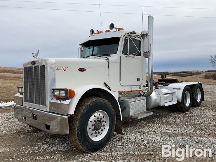 1995-peterbilt-379-image-1