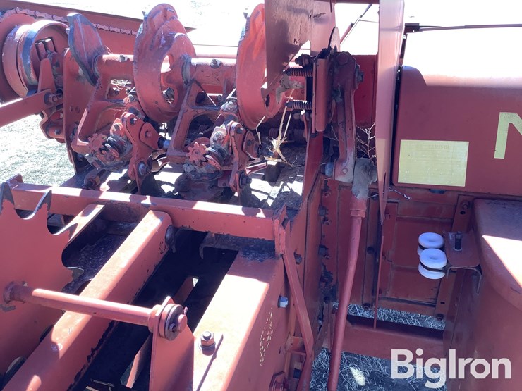 1971-new-holland-273-image-19