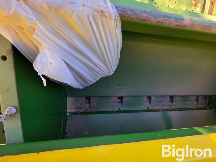 john-deere-9300-image-17