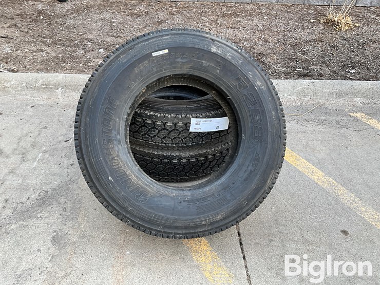 recapped-295/75r22.5-tires-image-2