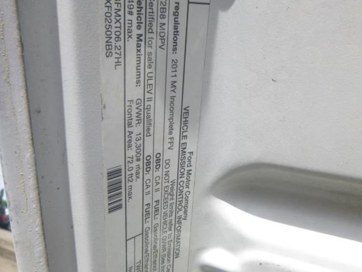 2011-ford-f250-image-16