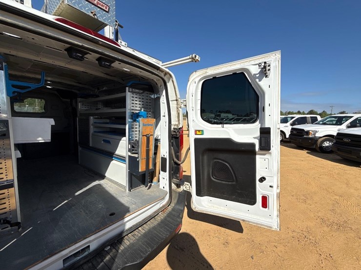 2019-ford-f350-image-8