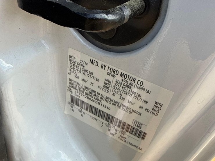 2015-ford-f250-xl-image-20