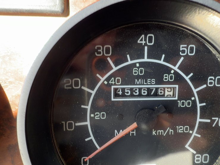 2001-kenworth-t800-image-32