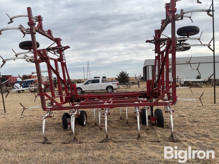 wil-rich-4400-image-6