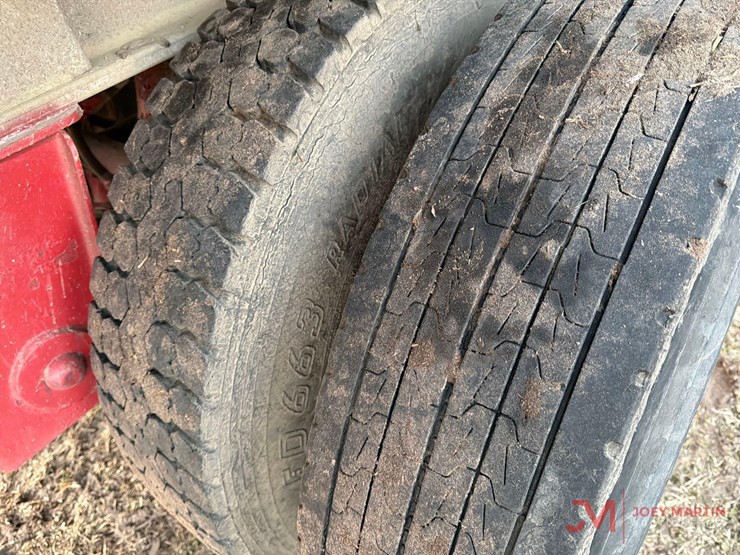 1995-east-42'-aluminum-frameless-dump-trailer-image-7