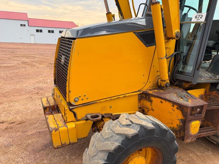 john-deere-410-image-57