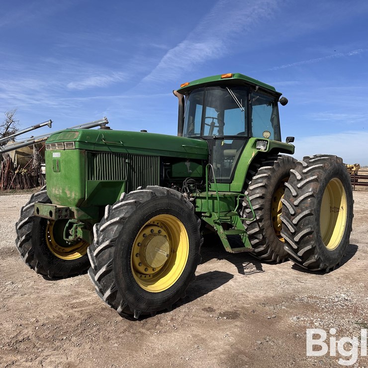 1992 JOHN DEERE 4960