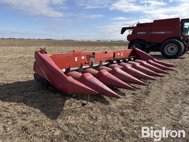 2010-case-ih-3408-image-3