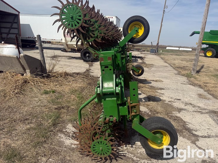 john-deere-400-image-4