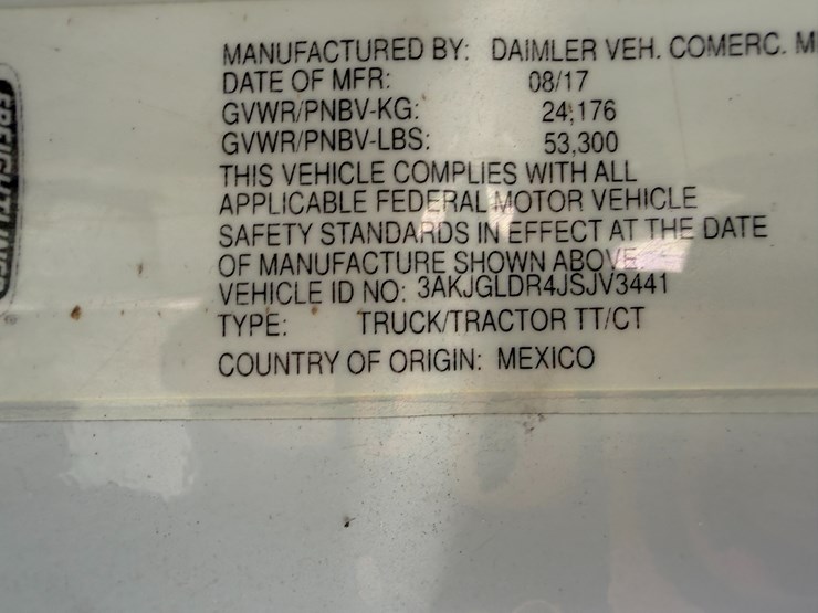 2018-freightliner-122sd-image-97