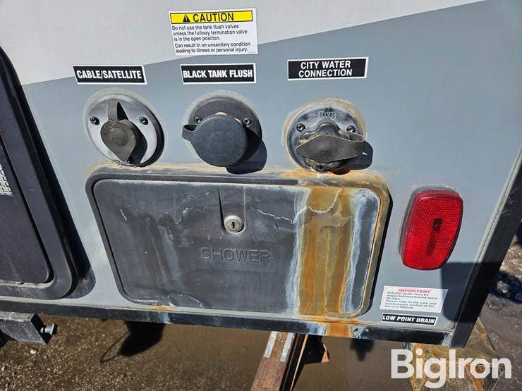 2020-massey-ferguson-730-image-17