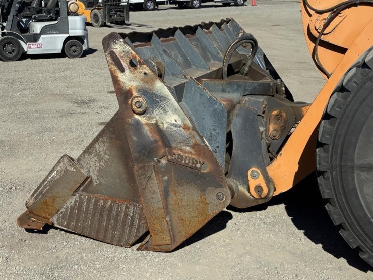 2005-case-721d-image-8