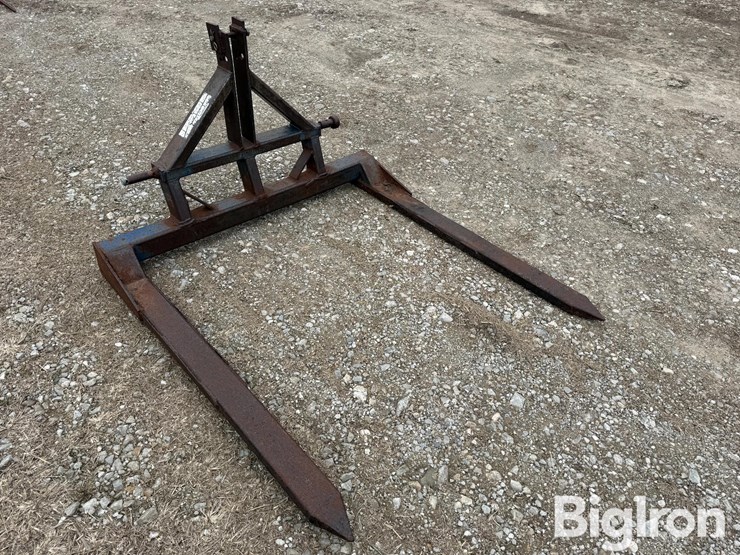 3--pt-mounted-bale-fork-image-3