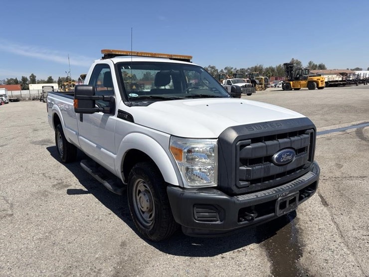 2012-ford-f250-image-2
