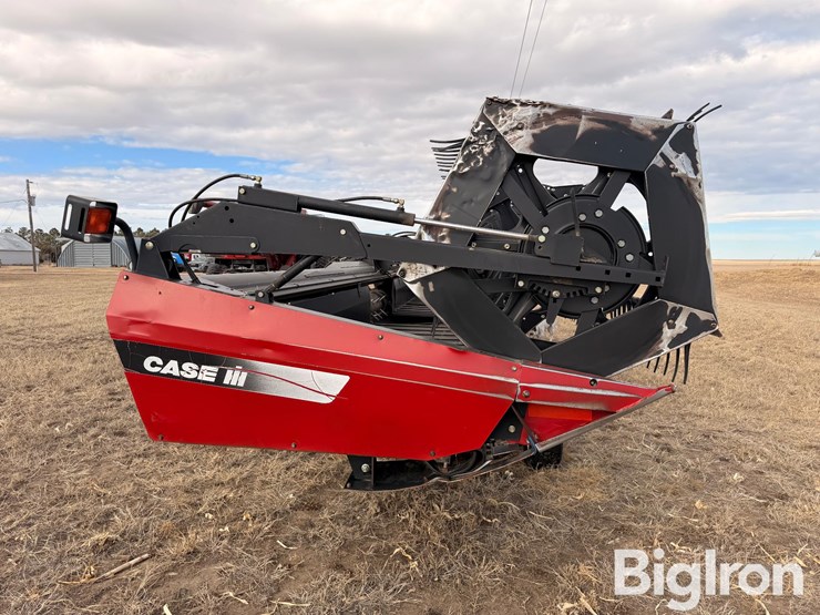 2005-case-ih-2052-image-4