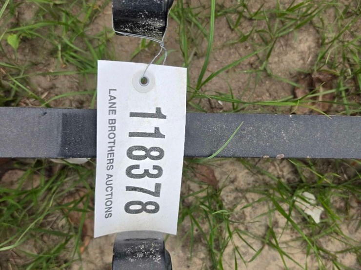 --superior-fabrication-forklift-image-6