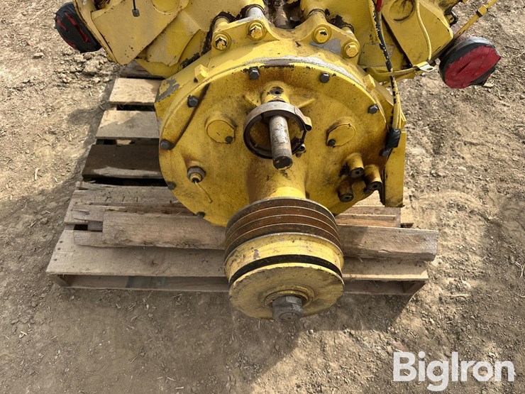 caterpillar-3208-image-9