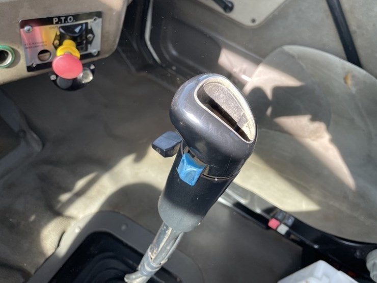 2001-sterling-l8500-image-32