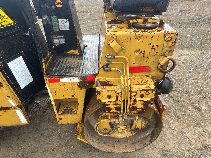 massey-ferguson-8-image-13