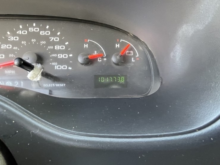 2006-ford-e350-xl-sd-image-16