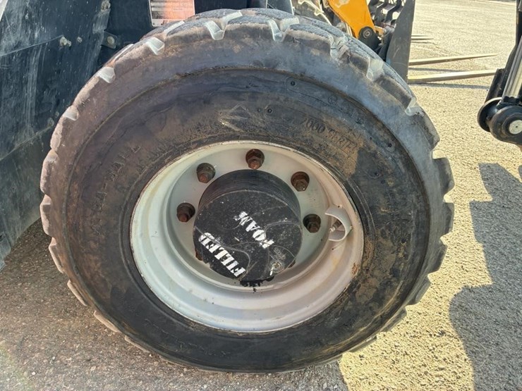 2015-jlg-g5-18a-image-10