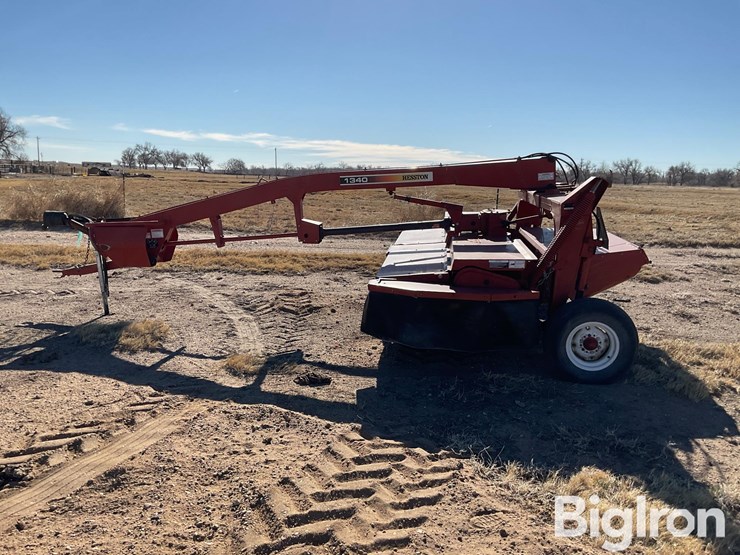 hesston-1340-image-5