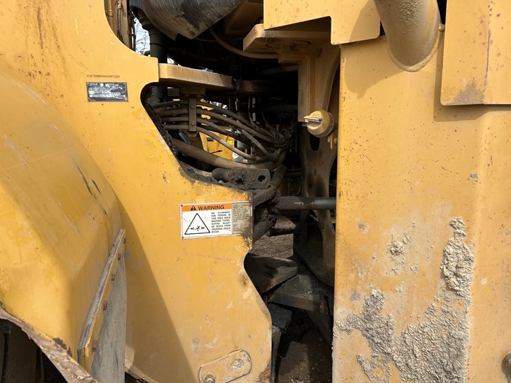 caterpillar-980g-image-19