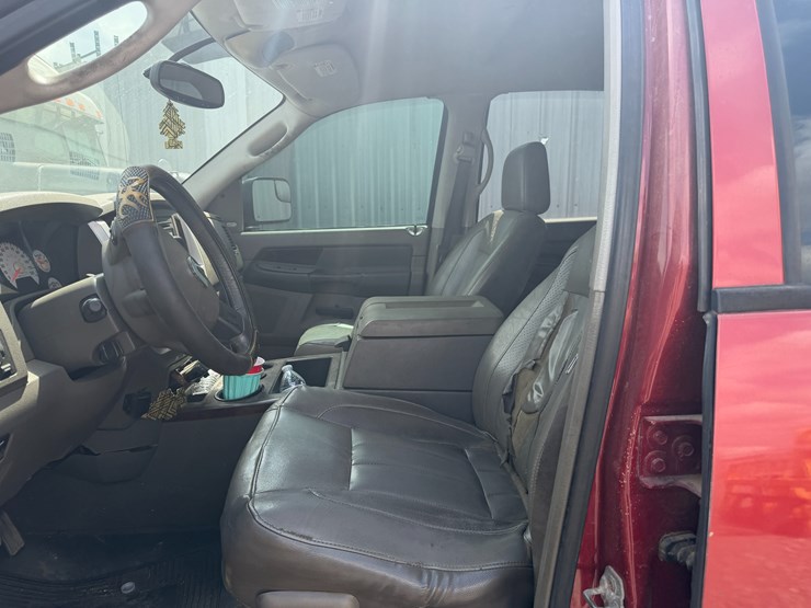 2008-dodge-2500-image-49