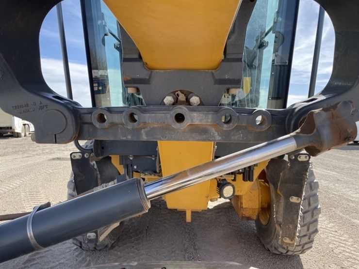 2012-deere-872g-image-20