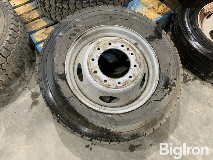 massey-ferguson-730-image-15