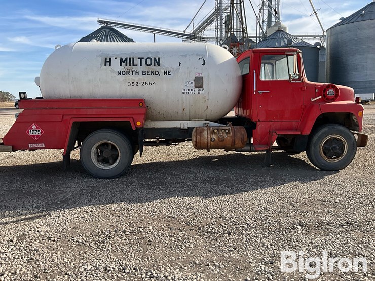 1979-ford-ln800-image-4