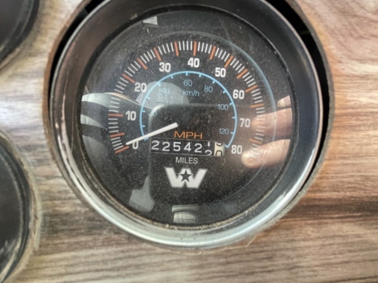 1988-western-star-4900-image-28