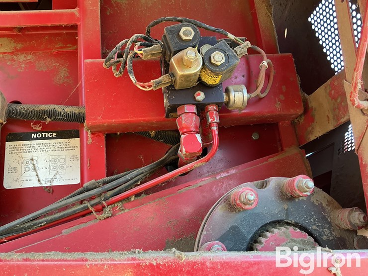 1990-case-ih-8580-image-18