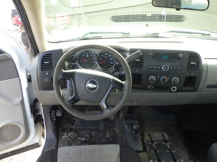 2008-chevrolet-2500hd-image-8