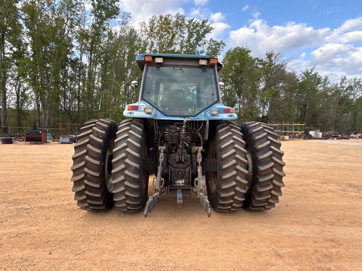 new-holland-8870-image-5