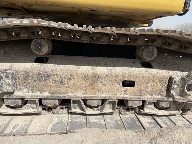 caterpillar-349fl-image-32