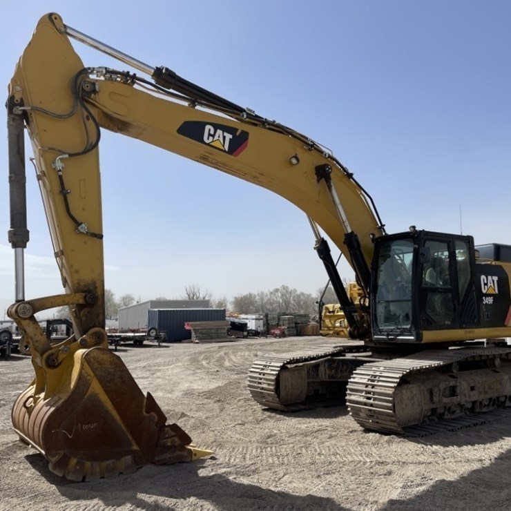 CATERPILLAR 349FL