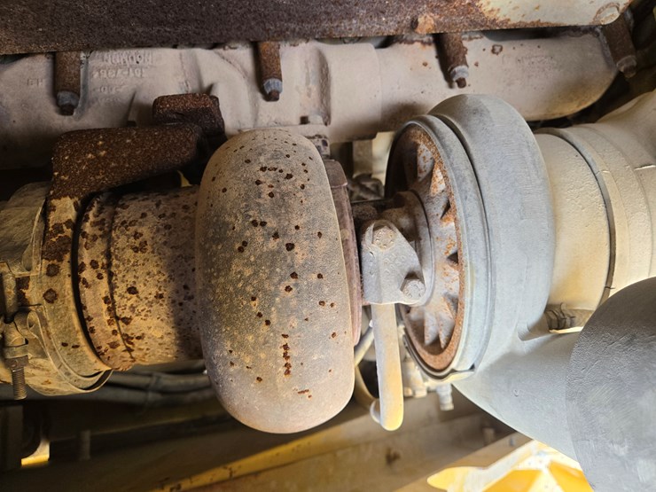 2001-caterpillar-988g-image-64