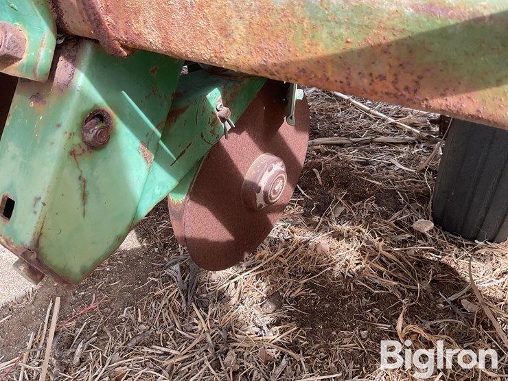 john-deere-7000-image-16