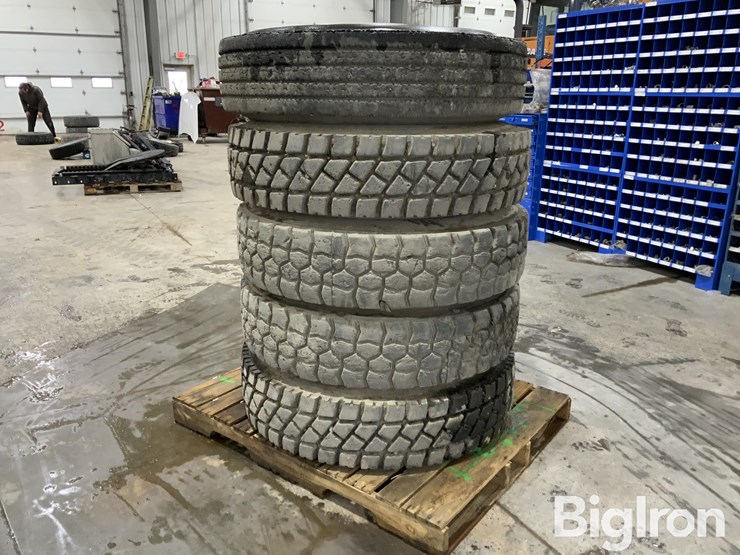 massey-ferguson-730-image-6