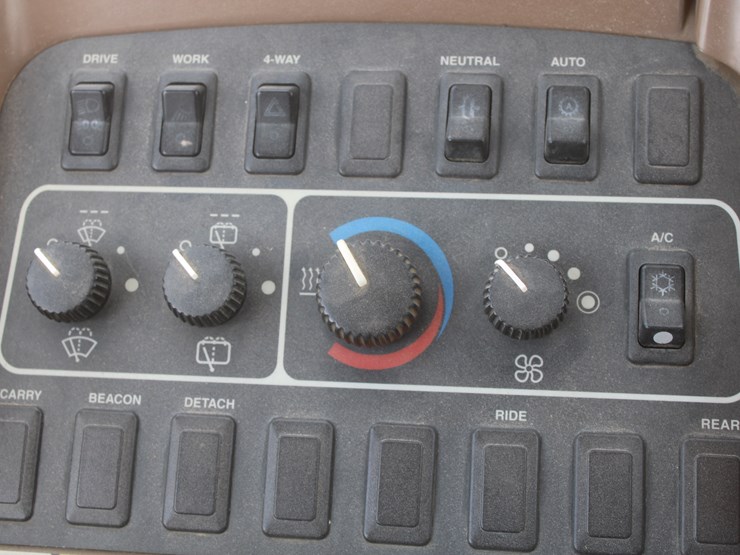 1998-john-deere-444h-image-44