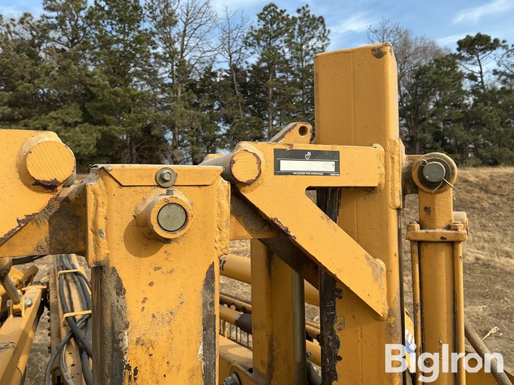 2001-vermeer-r24a-image-14