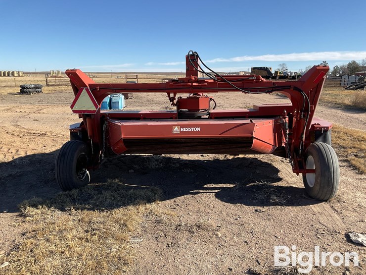 hesston-1340-image-7
