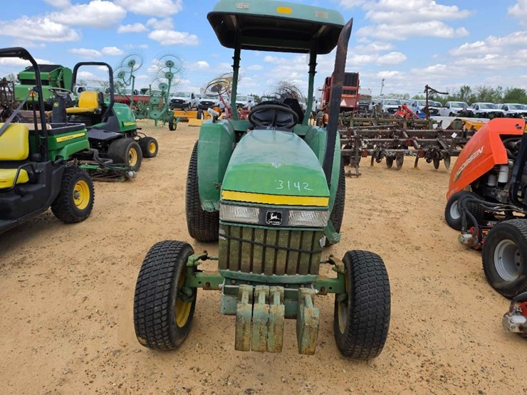 john-deere-870-image-9