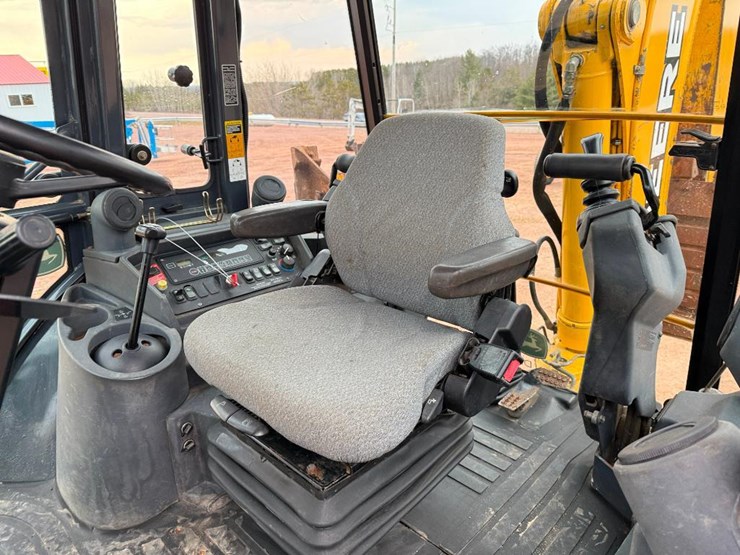 john-deere-410-image-42